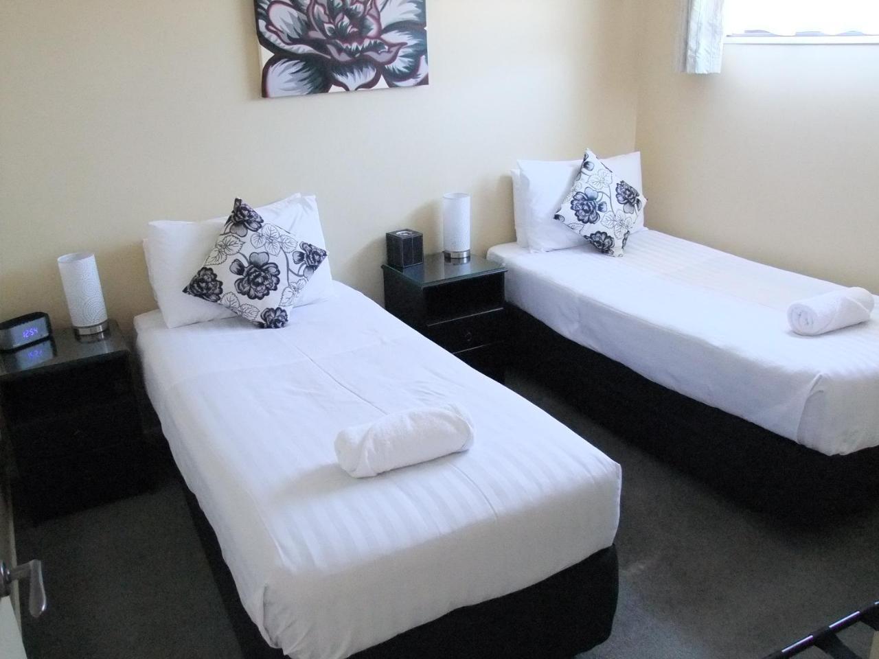 Abbella Lodge Motel Крайстчёрч Экстерьер фото